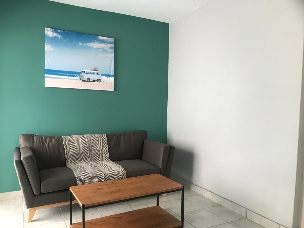 Aluve Guesthouse ヨハネスブルグ エクステリア 写真