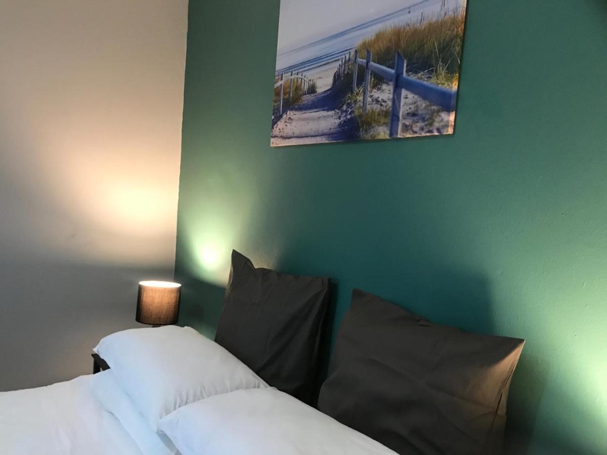 Aluve Guesthouse ヨハネスブルグ エクステリア 写真